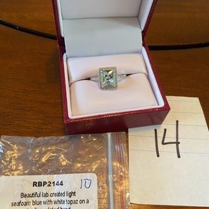 Fashion ring size 10